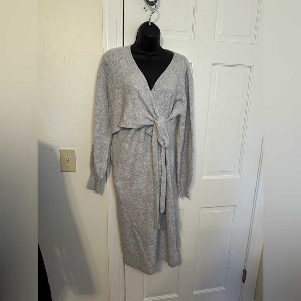 Isabel Maternity Gray Sweater Dress Size Medium